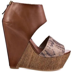 Steve Madden Cognac Bammba Snakeskin Open Toe Cork Platform Wedge Sandal Sz: 6